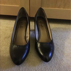 Black "Leather" Pumps